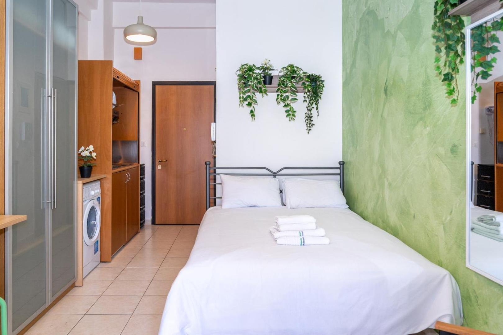 Kosmos Sercvice Apartment Beautiful Studio 2 With Additional Cost Parking Tesalónica Exterior foto