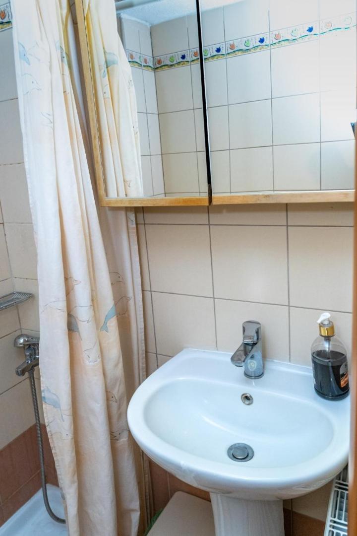 Kosmos Sercvice Apartment Beautiful Studio 2 With Additional Cost Parking Tesalónica Exterior foto