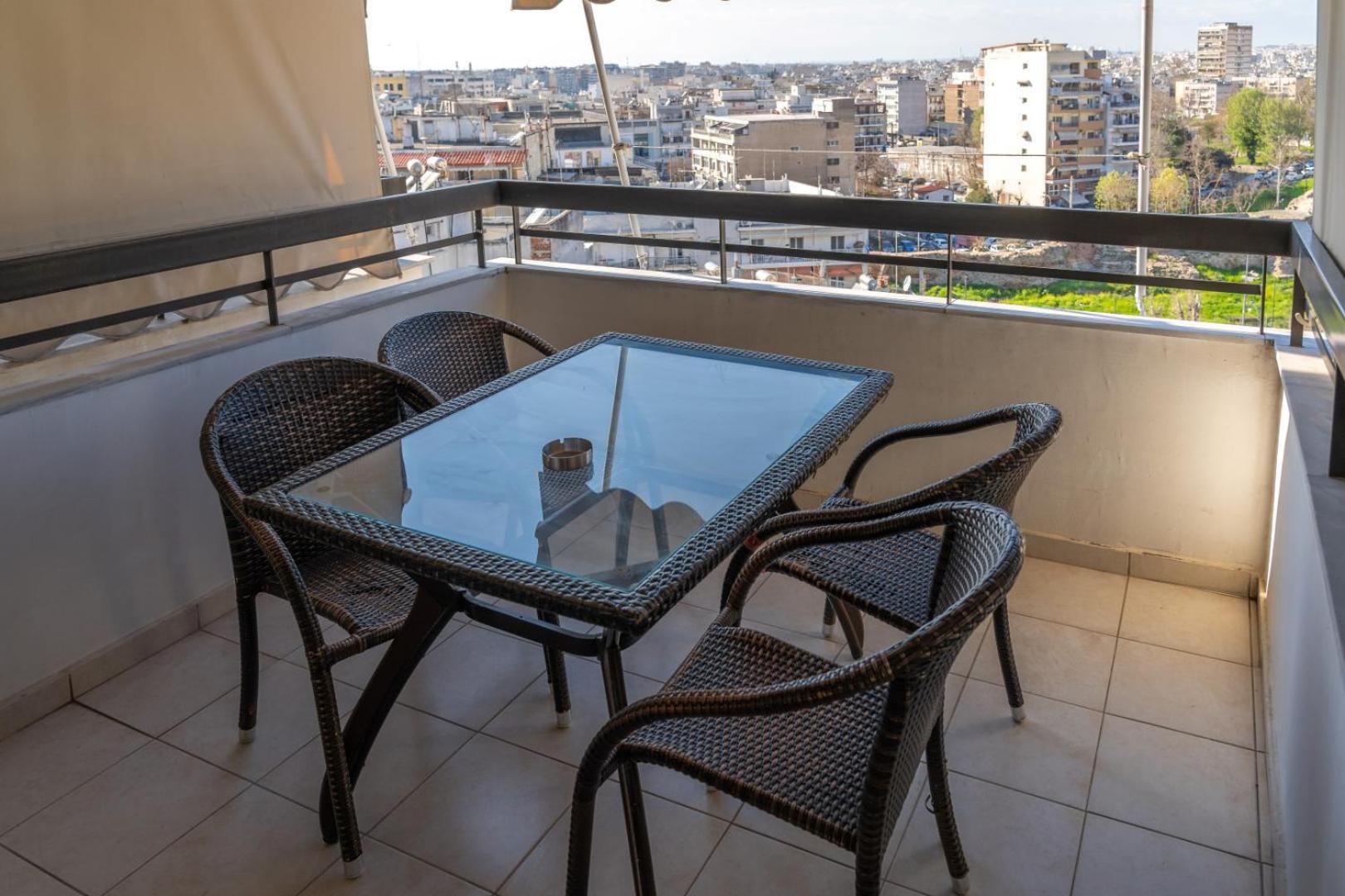 Kosmos Sercvice Apartment Beautiful Studio 2 With Additional Cost Parking Tesalónica Exterior foto
