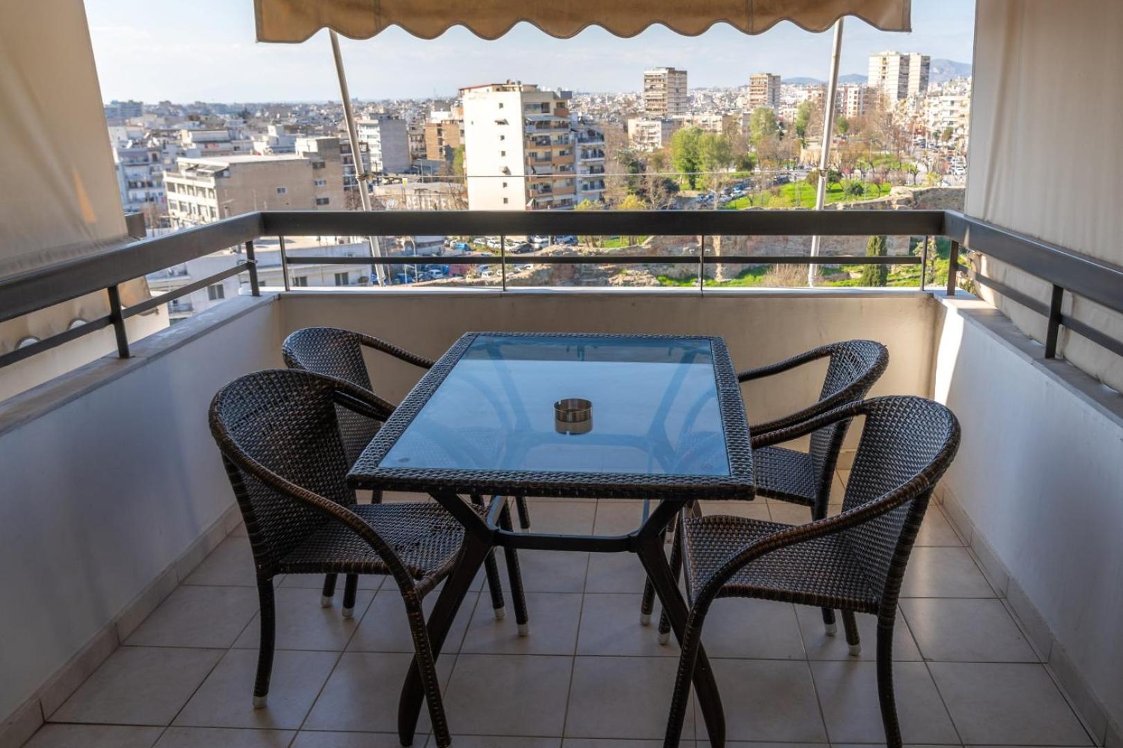 Kosmos Sercvice Apartment Beautiful Studio 2 With Additional Cost Parking Tesalónica Exterior foto