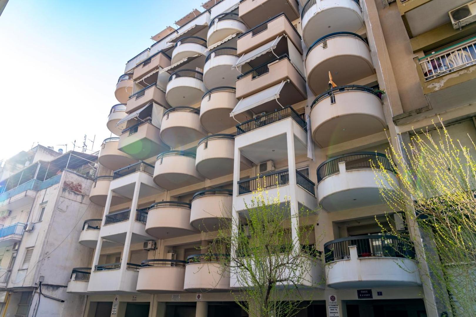 Kosmos Sercvice Apartment Beautiful Studio 2 With Additional Cost Parking Tesalónica Exterior foto